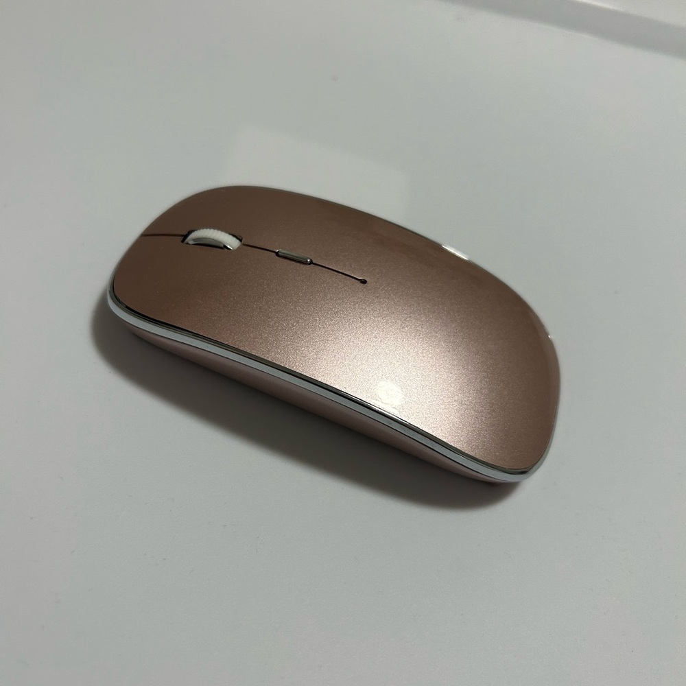 Wireless Rose Gold Computer Mouse - Picture 4 of 4
